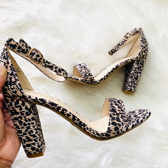 Leopard Heel Size 10 - Picture 3 of 6